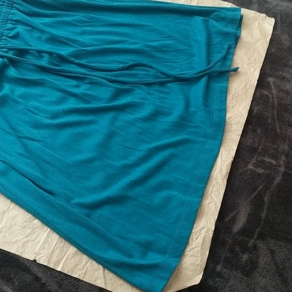 Ocean Blue Ruffled Strapless Dress - Picture 4 of 8